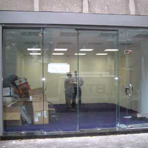 shop front door repair Fullerton
